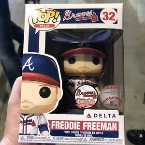 Limited edition braves freddie freeman funko pop